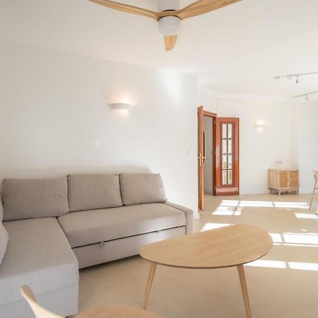 Amplio Apartamento Trinidad By Renthas Apartment Malaga Bagian luar foto
