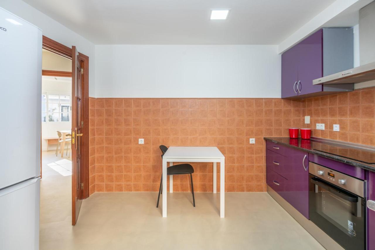 Amplio Apartamento Trinidad By Renthas Apartment Malaga Bagian luar foto