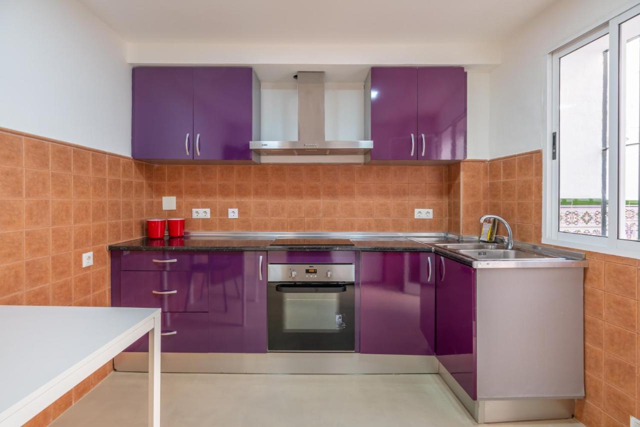 Amplio Apartamento Trinidad By Renthas Apartment Malaga Bagian luar foto